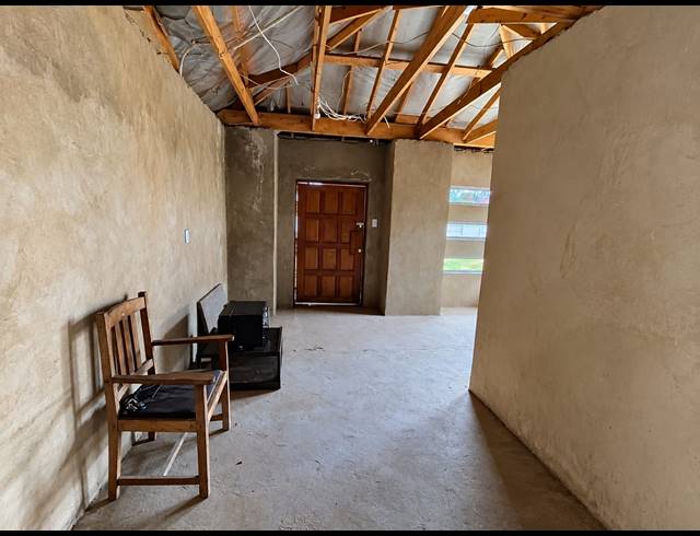 2 BEDROOM HOUSE FOR SALE IN MEYERTON CENTRAL